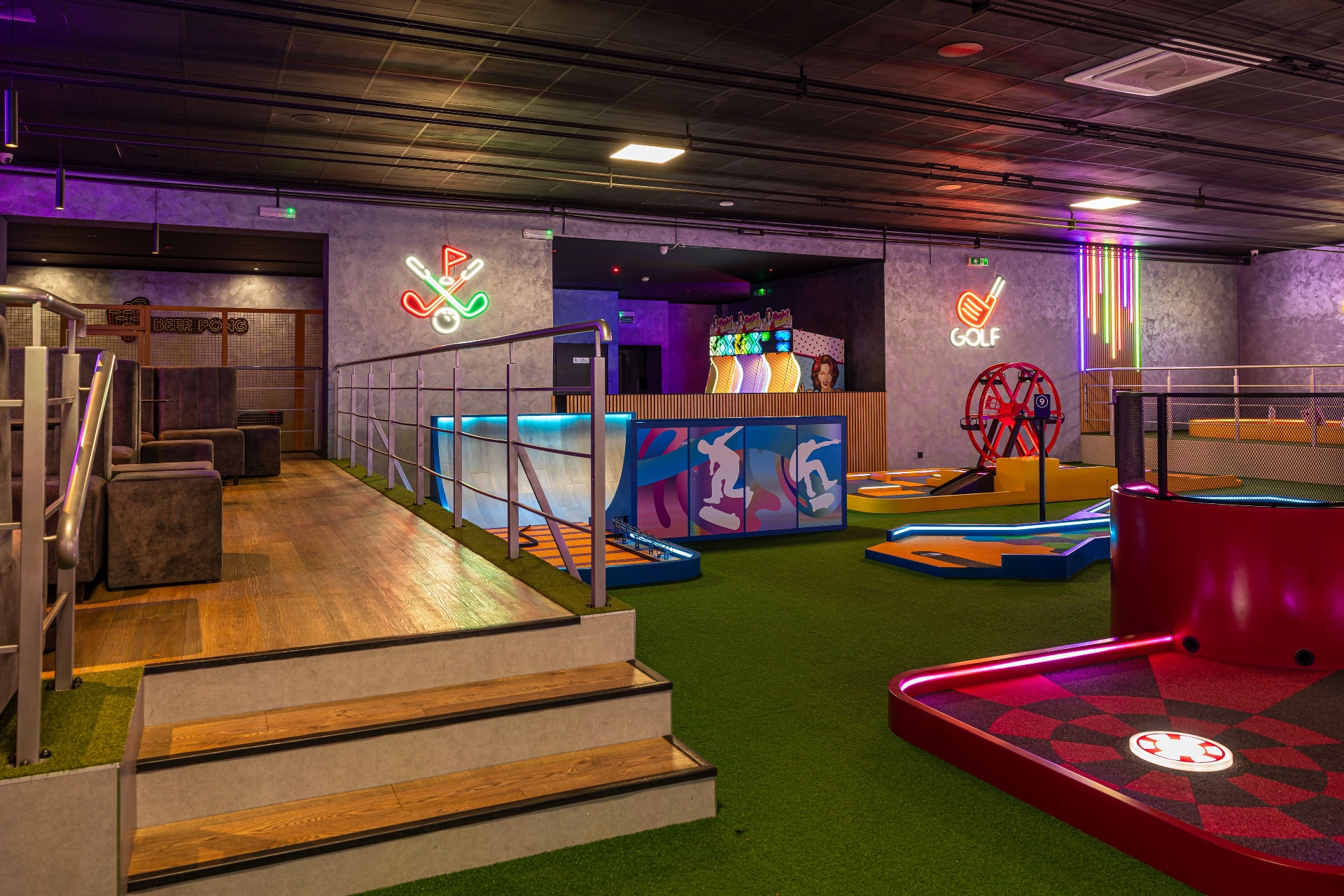 Tor crazy golfa w Gierky Activity Bar